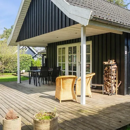 別荘 3 Bedroom Amazing In Vaeggerlose Bøtø By
